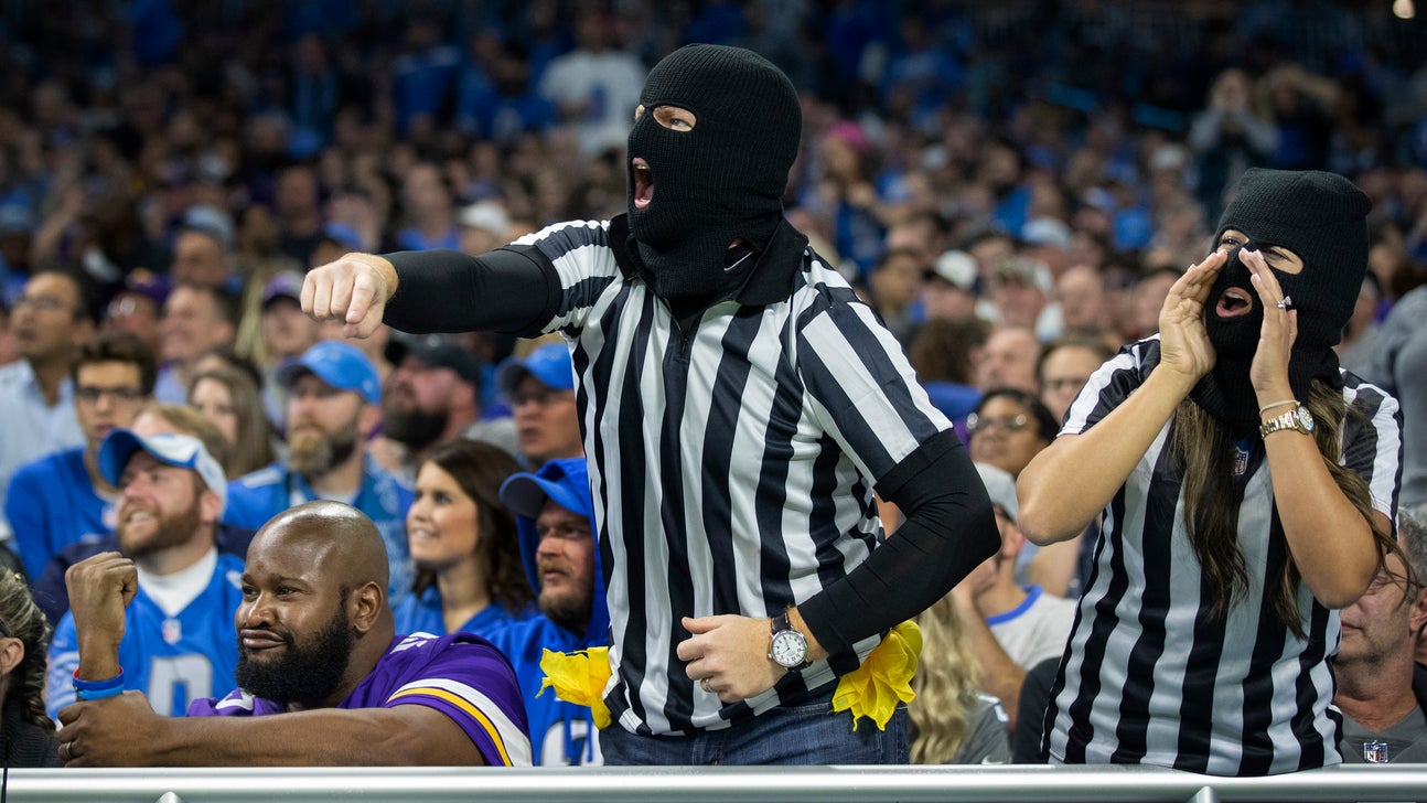ICYMI in NFL Week 7: Lions fans call out officiating circus