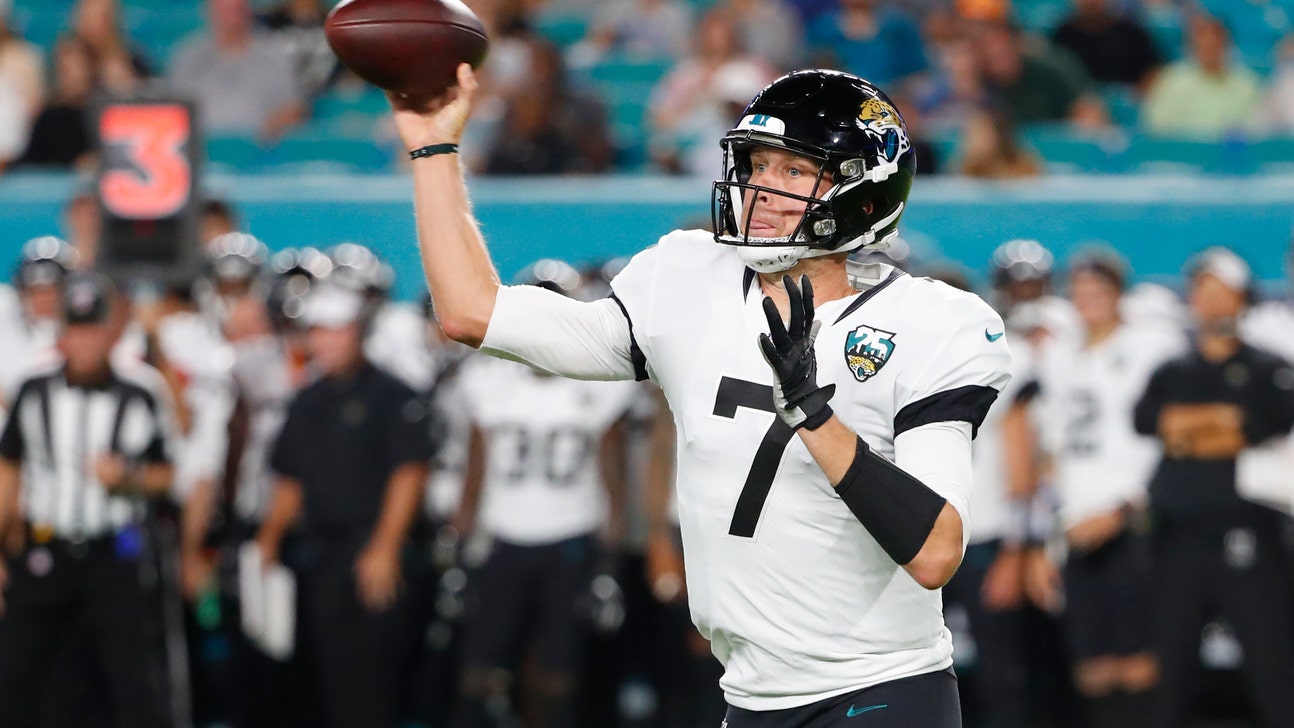 Jaguars QB Nick Foles starts season on injury report