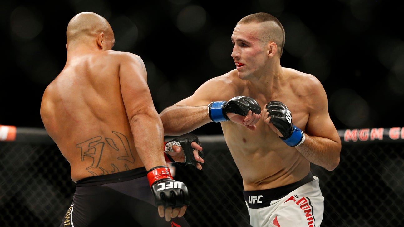 Former Bellator welterweight champ MacDonald signs with PFL