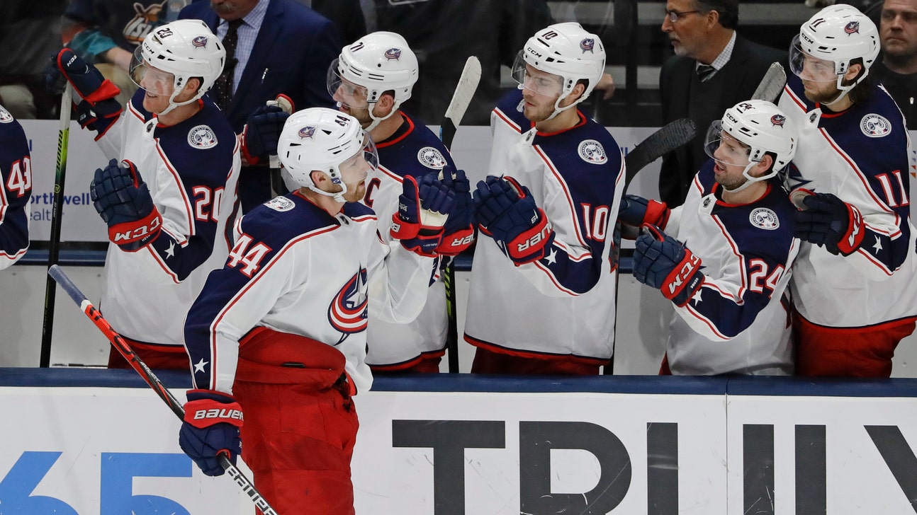 Gavrikov’s late goal lifts Blue Jackets over Islanders 3-2