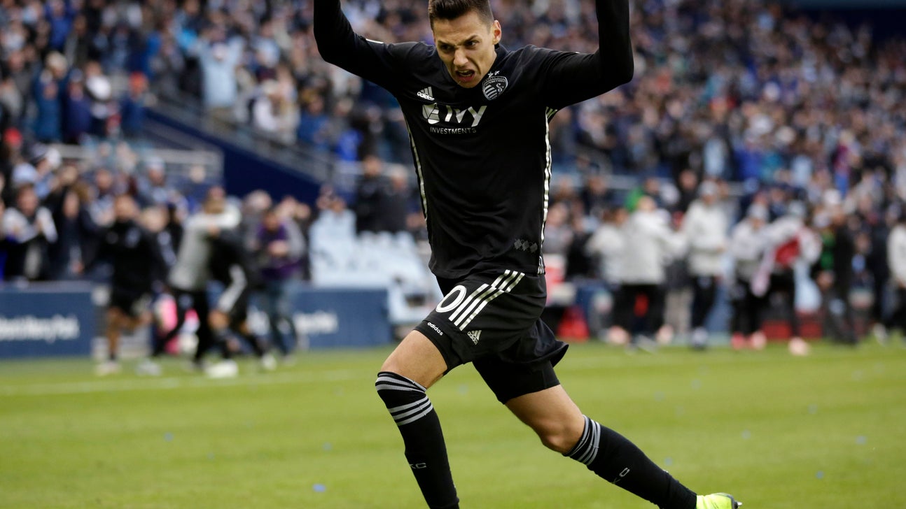 Sporting KC advances to face Portland in conference finals