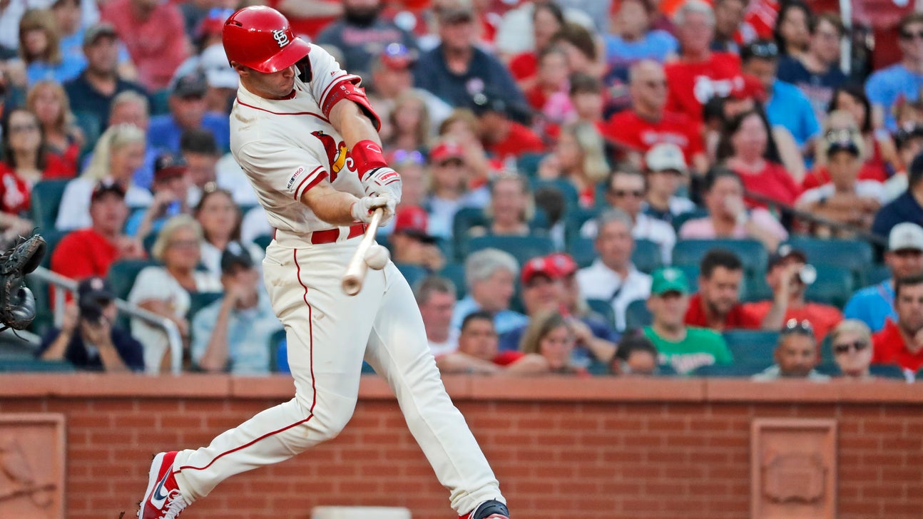 LEADING OFF: Goldschmidt HR streak, Bosox rip, Romo to Twins