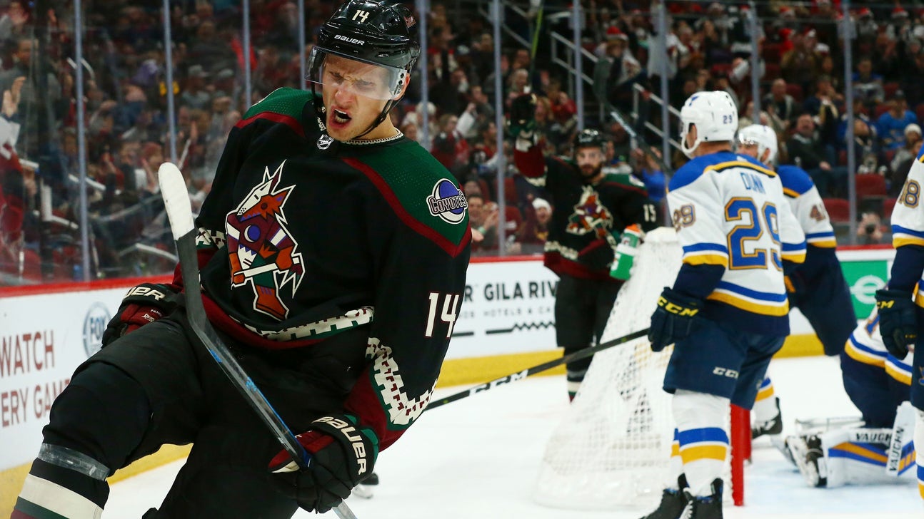 Four-goal second period sends Coyotes past Blues, 6-1