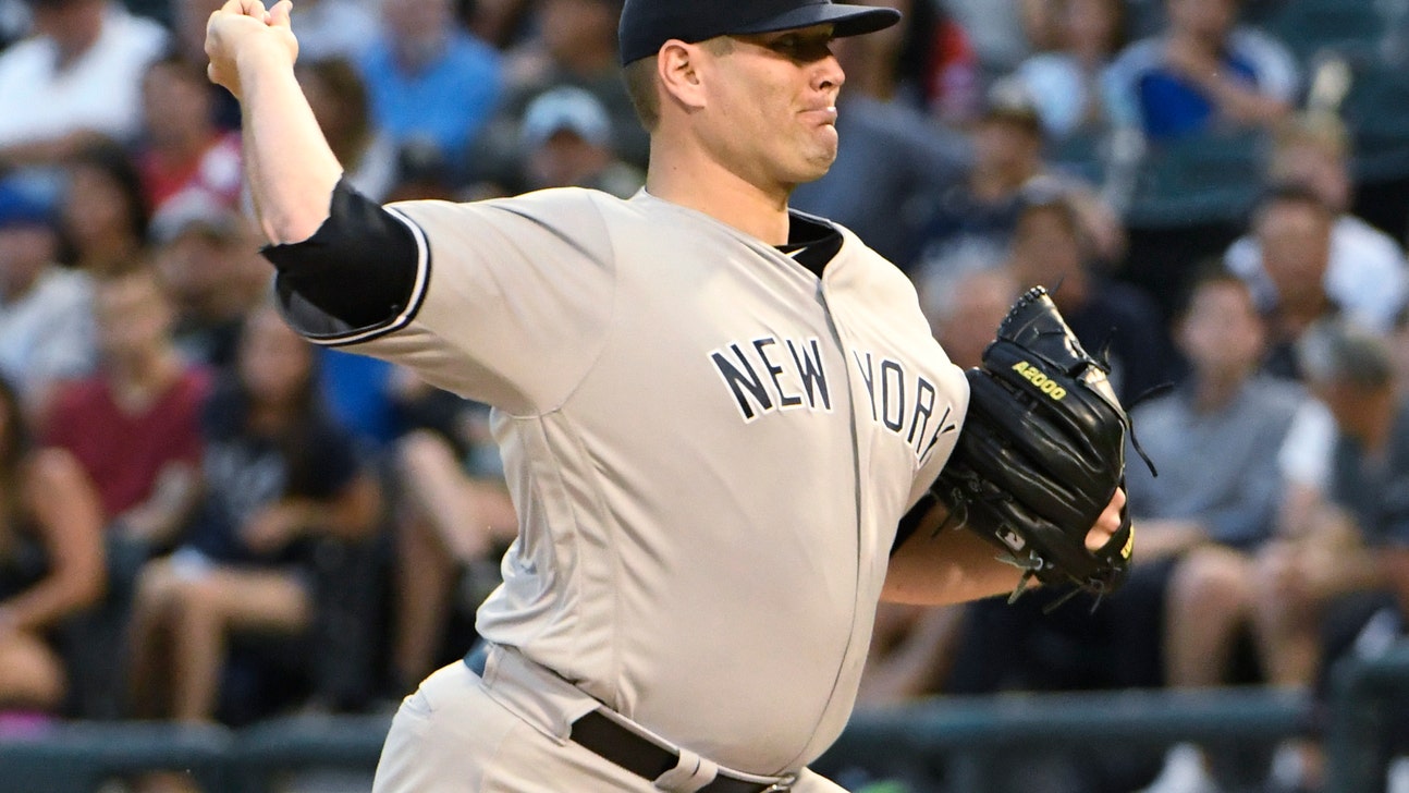 Lynn, Yankees stop 5-game slide by beating White Sox 7-0