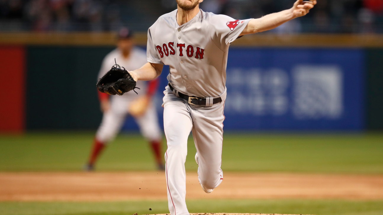 Sale sparkles to earn first win, Red Sox top White Sox 6-1