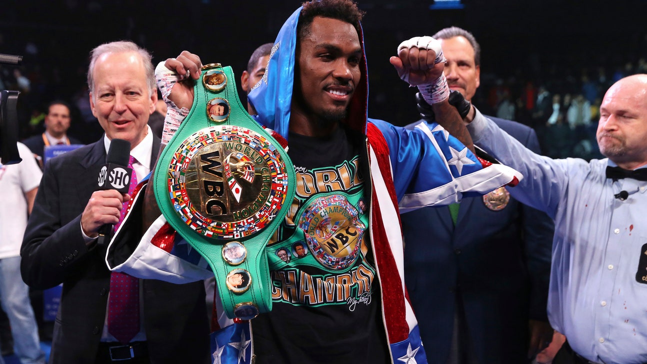 Charlo stops Hogan in 7th to retain WBC middleweight title