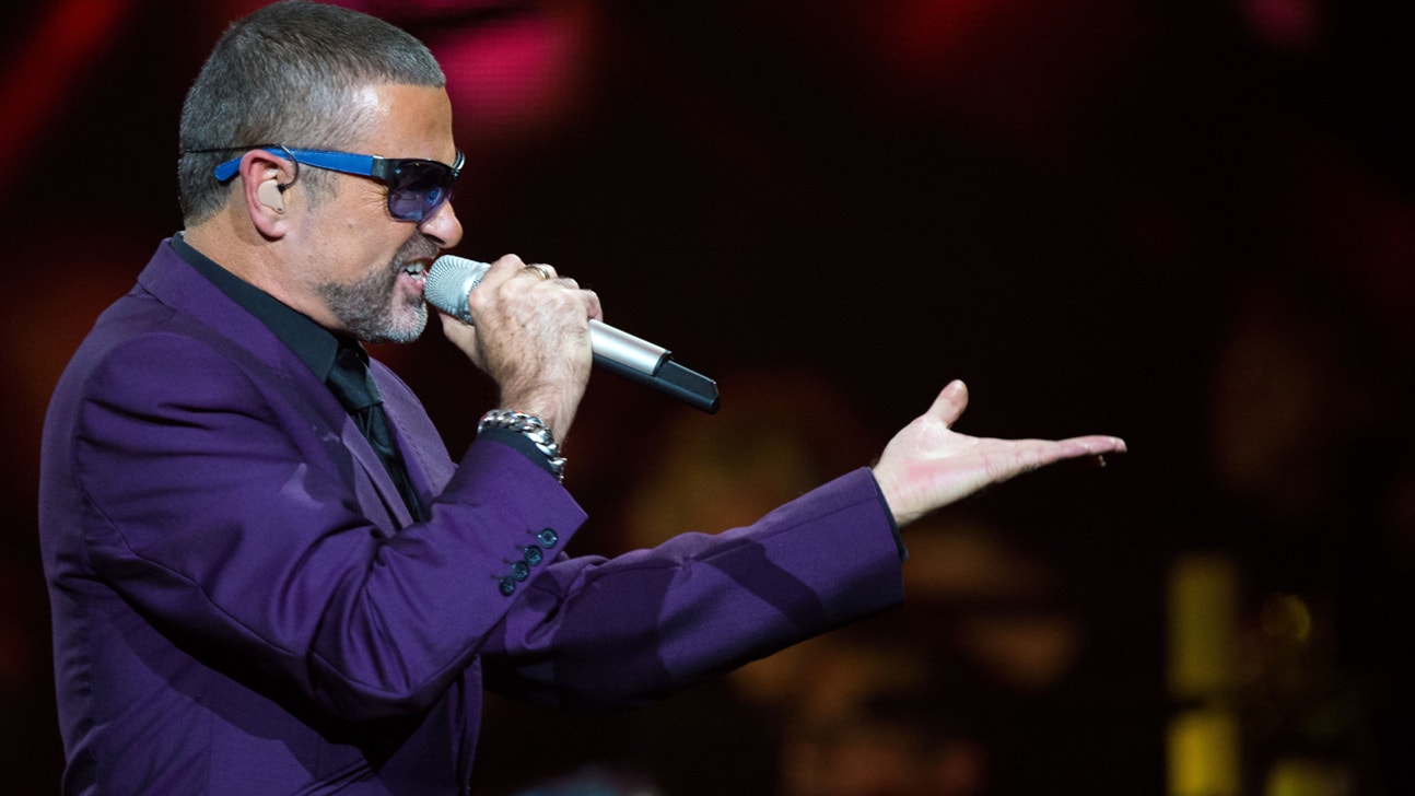 Watch: Sunderland fans sing 'Last Christmas' as tribute to George Michael