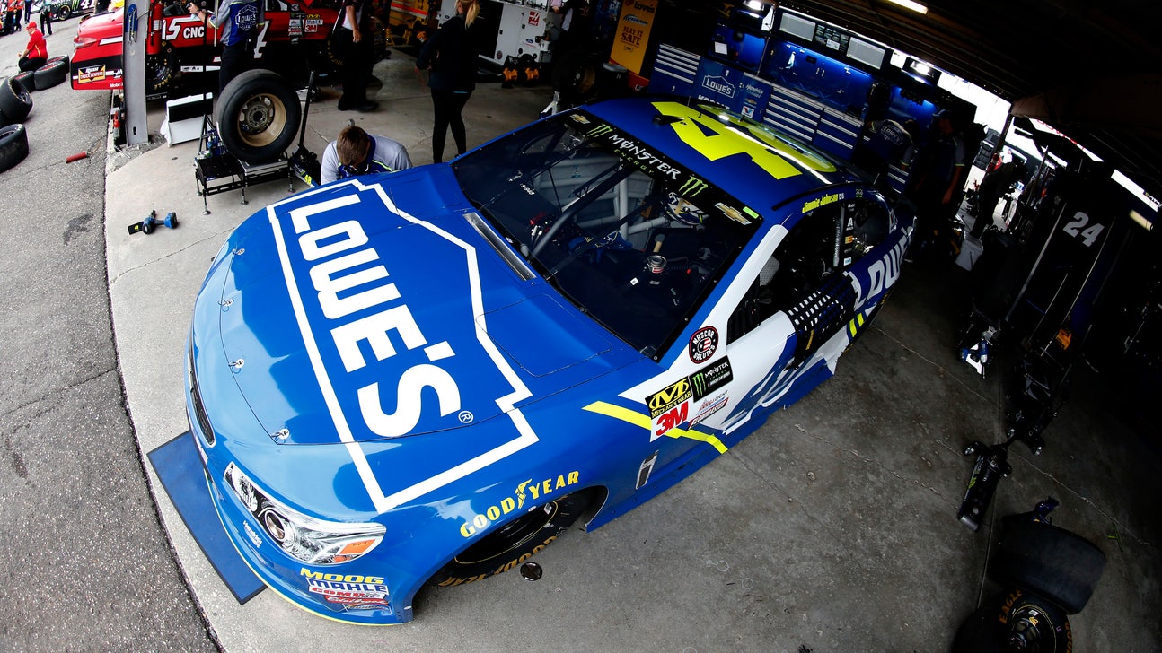 Johnson to start out back at Dover; teams ready to race