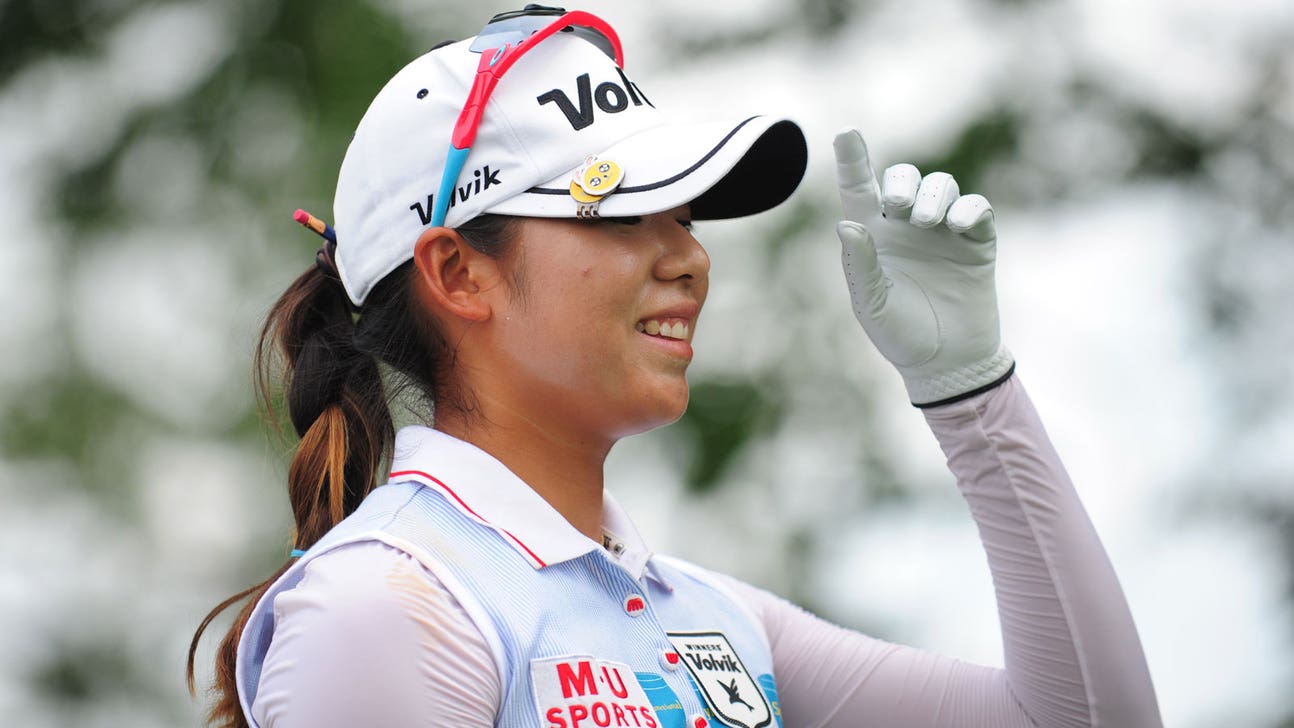 Mi Hyang Lee leads Phoenix LPGA event after first-round 62