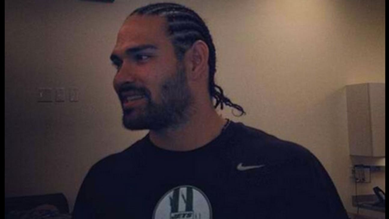 Mark Sanchez now has cornrows