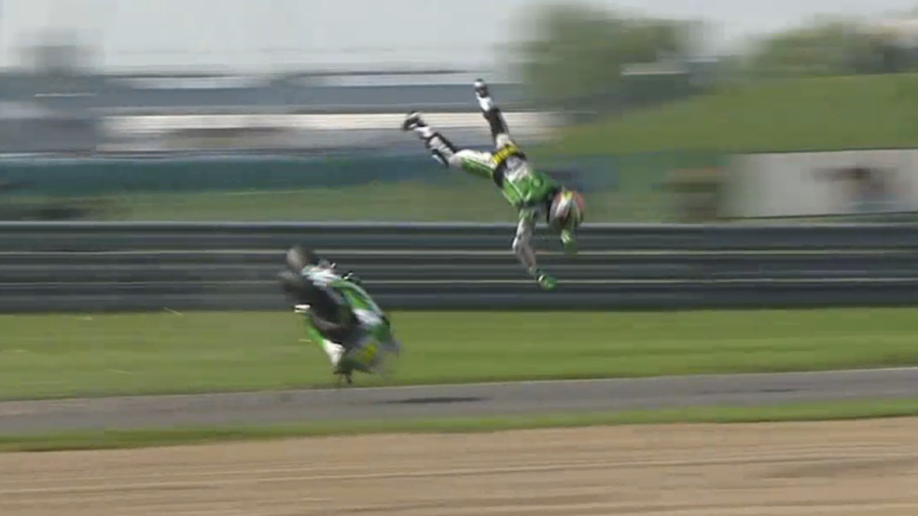 MotoGP: Bautista highsides in Indy GP practice (VIDEO)