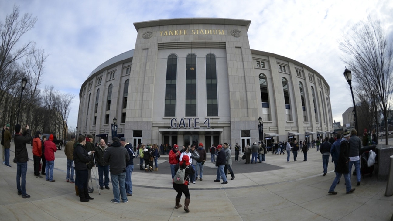 Big Ten Bowl Preview: New Era Pinstripe Bowl