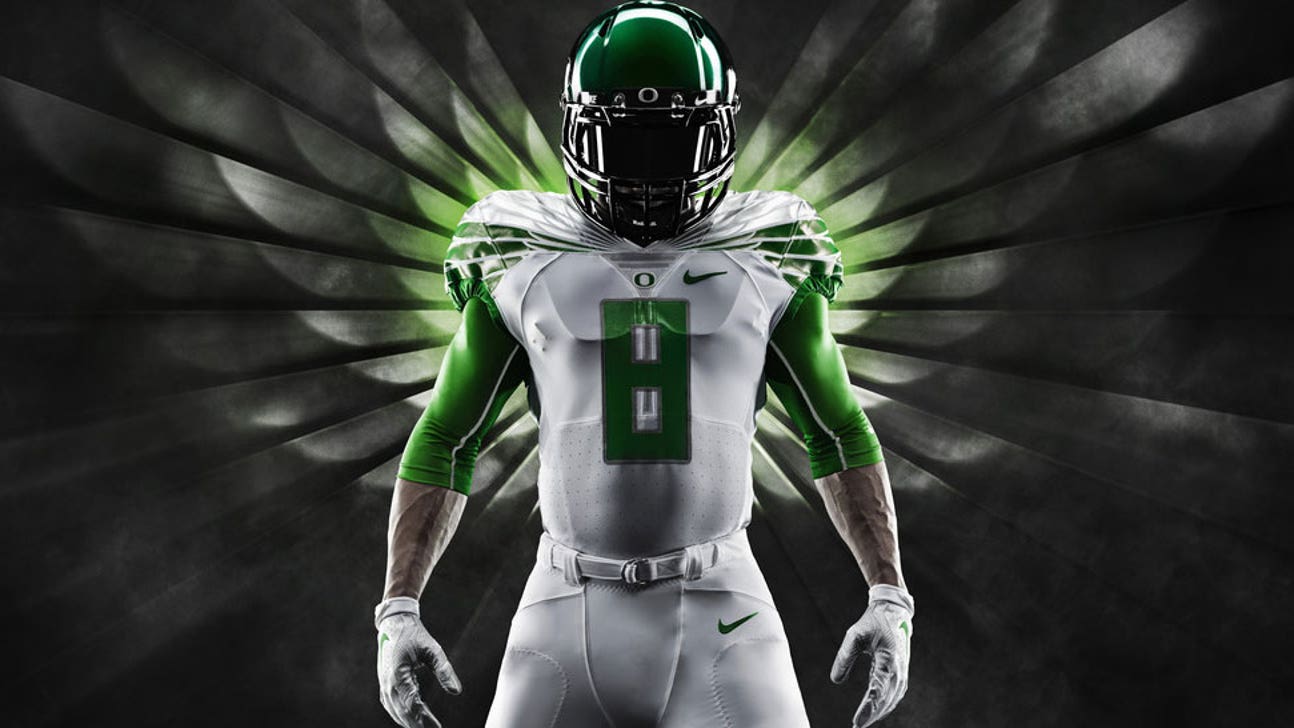 See Oregon's new uniforms for the 2014 football season
