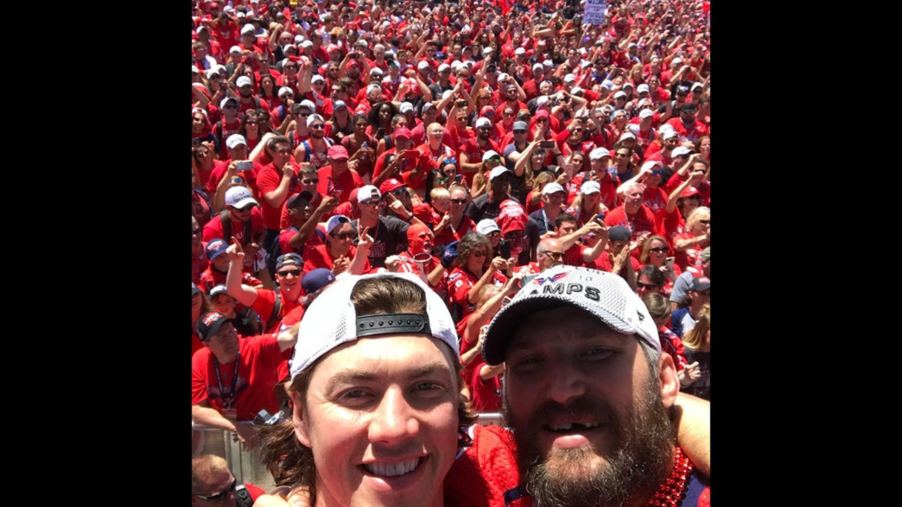 Top Tweets: Minnesota native T.J. Oshie celebrates Stanley Cup win