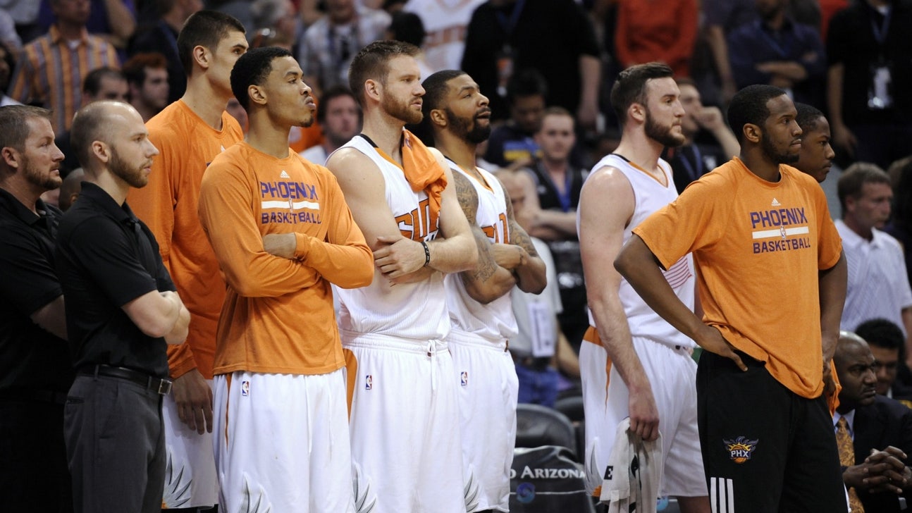 Suns doomed by inexperience down the stretch