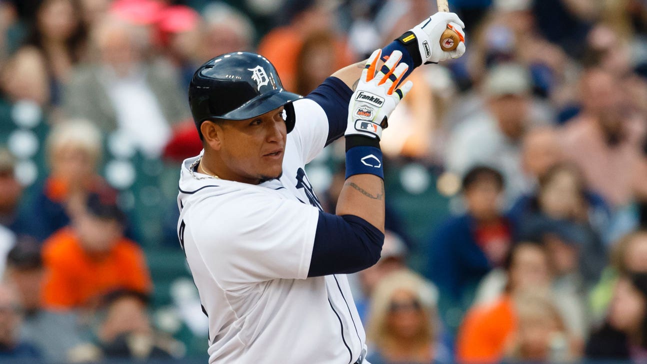 Batting title would put Cabrera in elite club