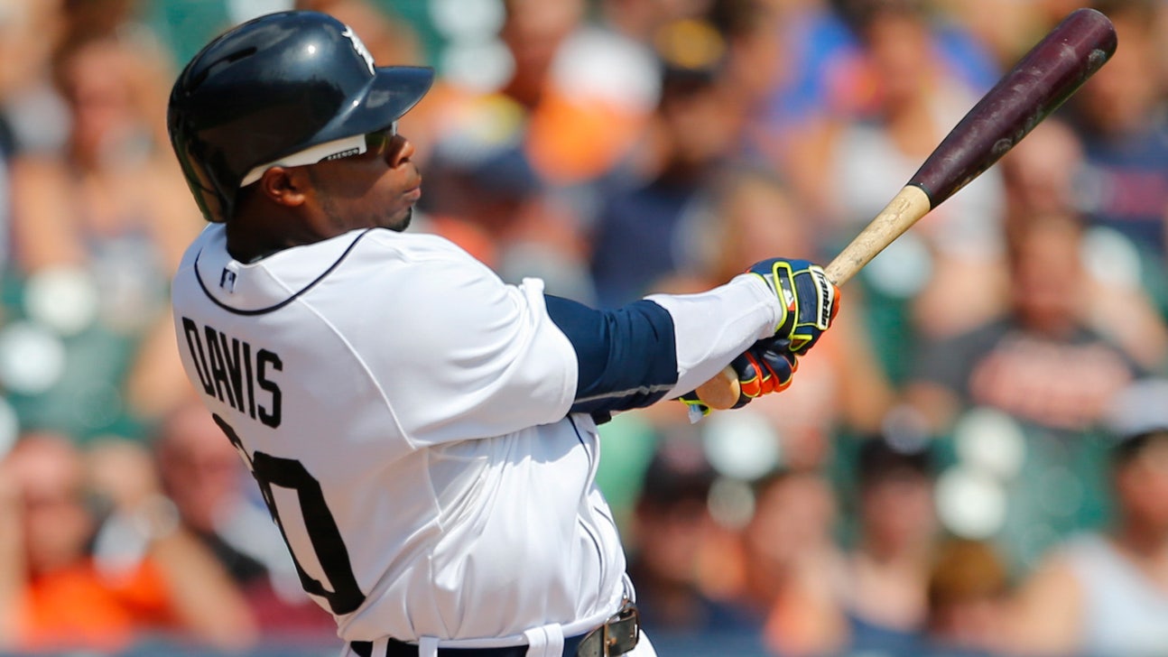 Rajai Davis homers twice to lead Tigers over Rays
