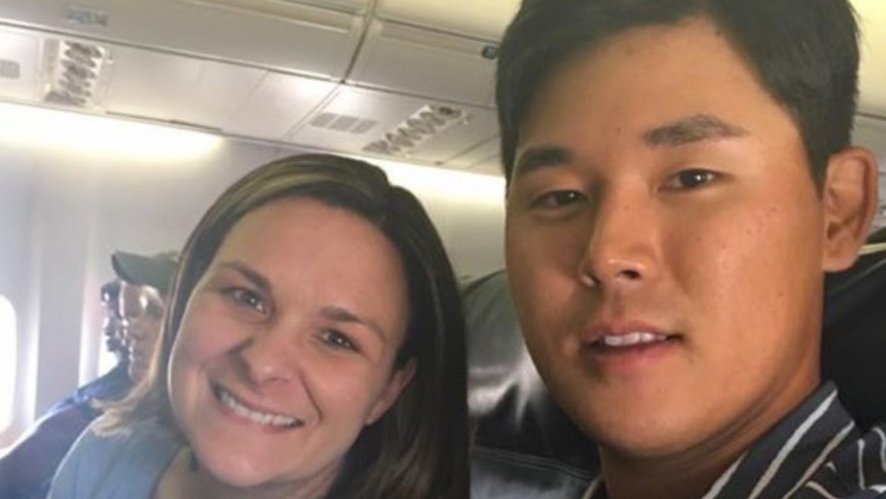 Si Woo Kim spotted flying coach just after winning Players