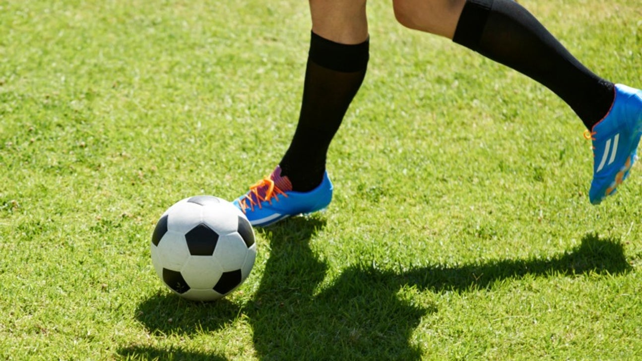 One dead, two injured in apparent robbery on soccer field in Florida