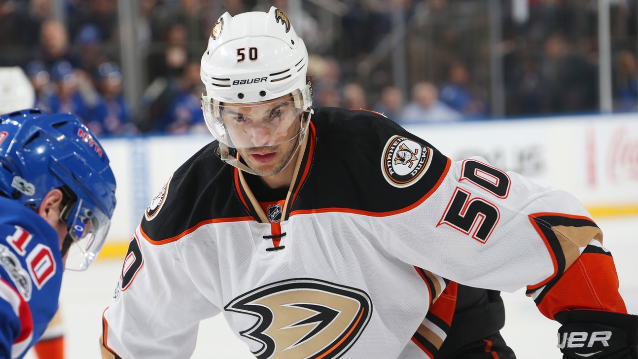 Watch: Ducks' Antoine Vermette ejected for hitting official with stick