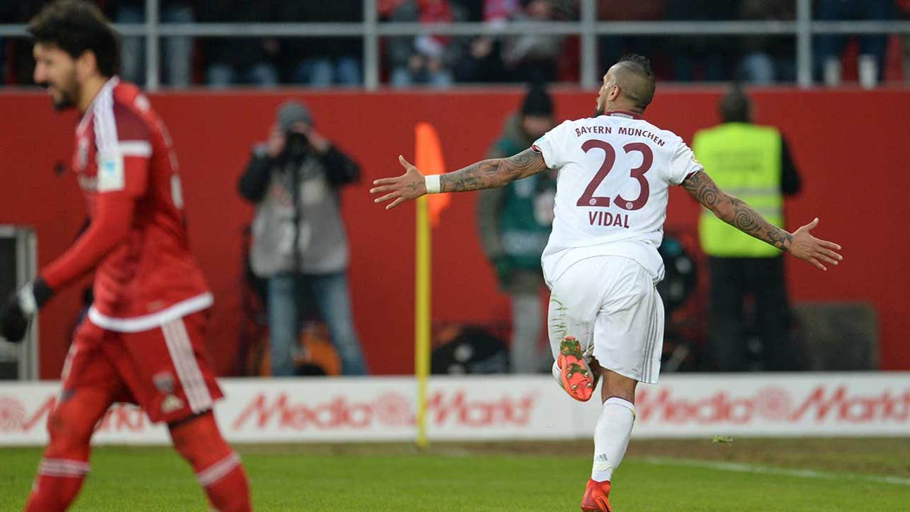 Bundesliga: Bayern Munich wins late; Dortmund falls to Darmstadt