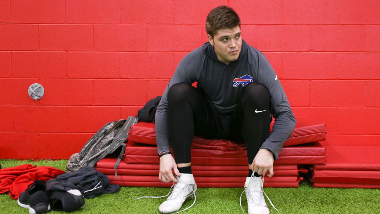 After years of addiction and tragedy, former star recruit Zeke Pike is finding his way back