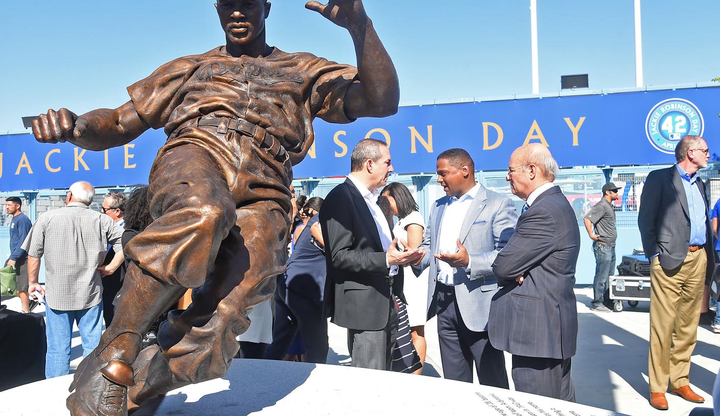 Dodgers Stadium Honors Jackie Robinson with Statue – Los Angeles Sentinel