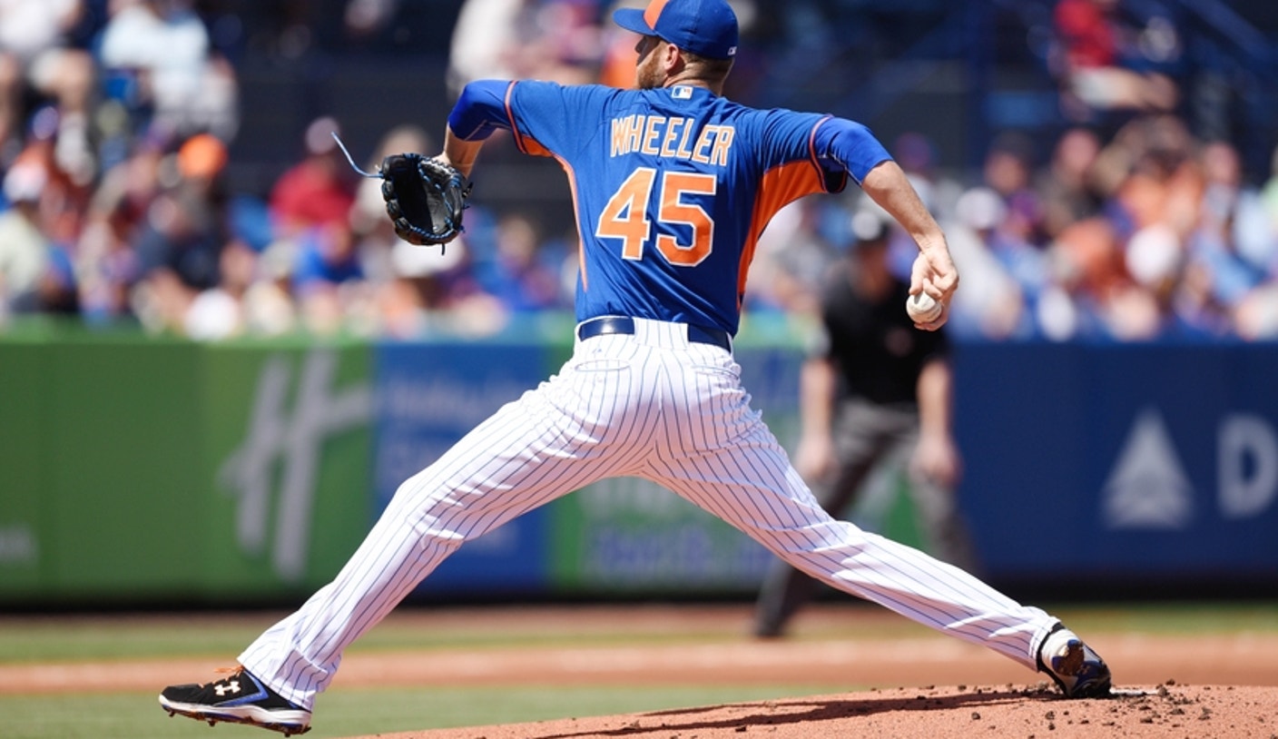 New York Mets pitcher Zack Wheeler - Images