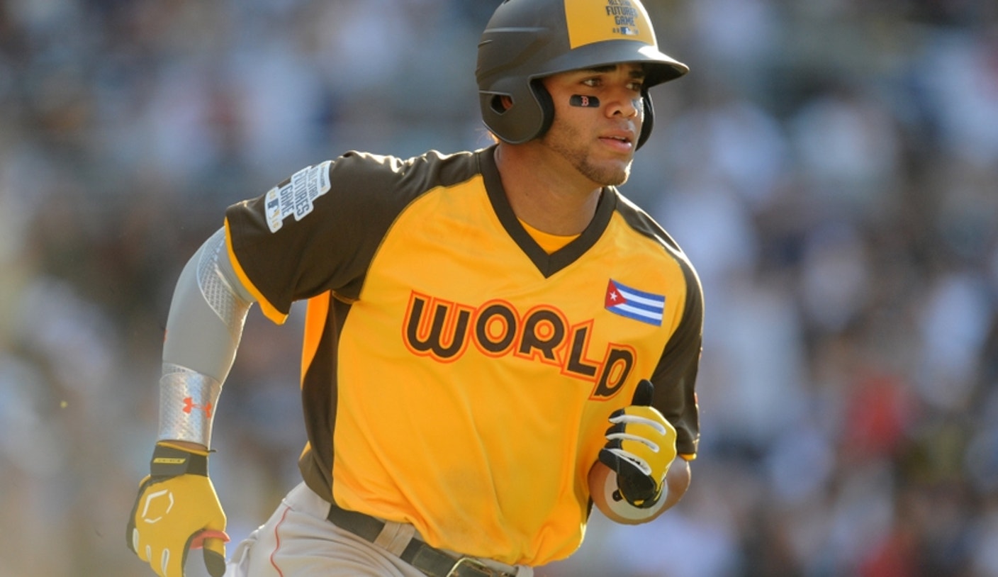 White Sox third baseman Yoan Moncada' not on a timetable for return from IL  - Chicago Sun-Times