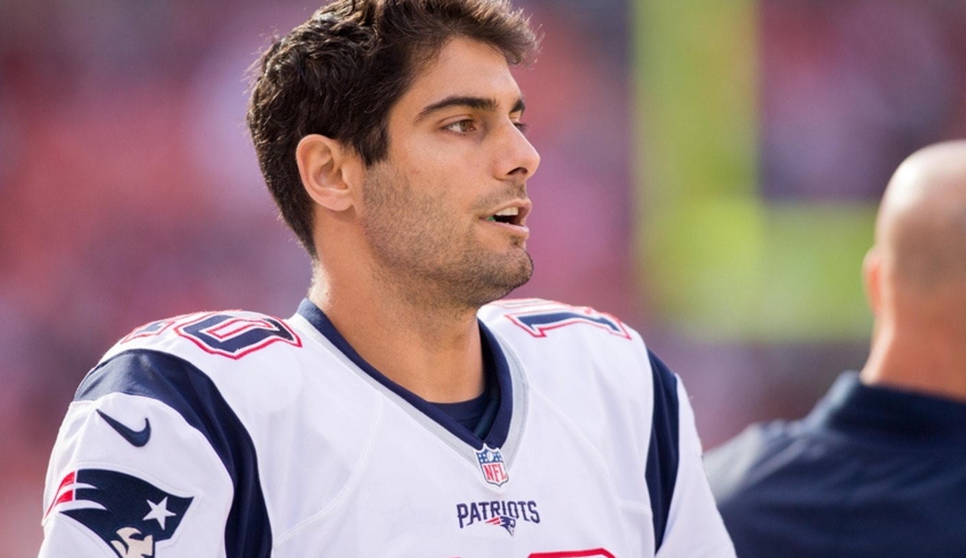 Reports: Patriots trade quarterback Jimmy Garoppolo to 49ers