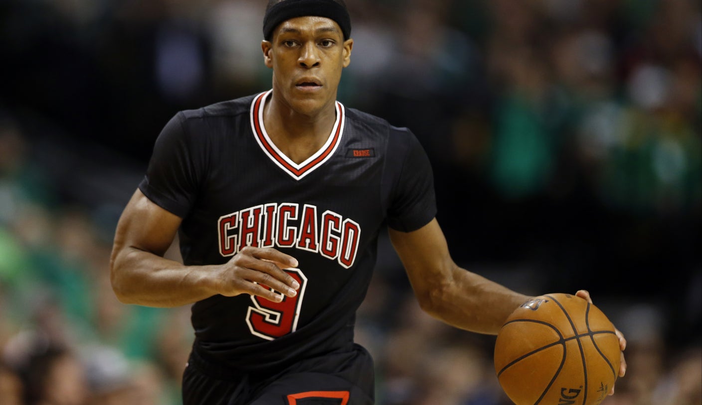 Bulls suspend Rondo one game for conduct 