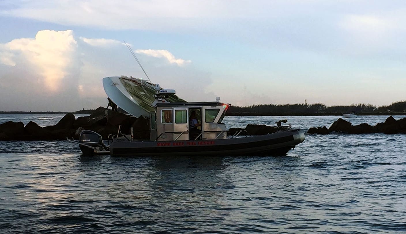 Marlins pitcher Jose Fernandez dies in boating crash