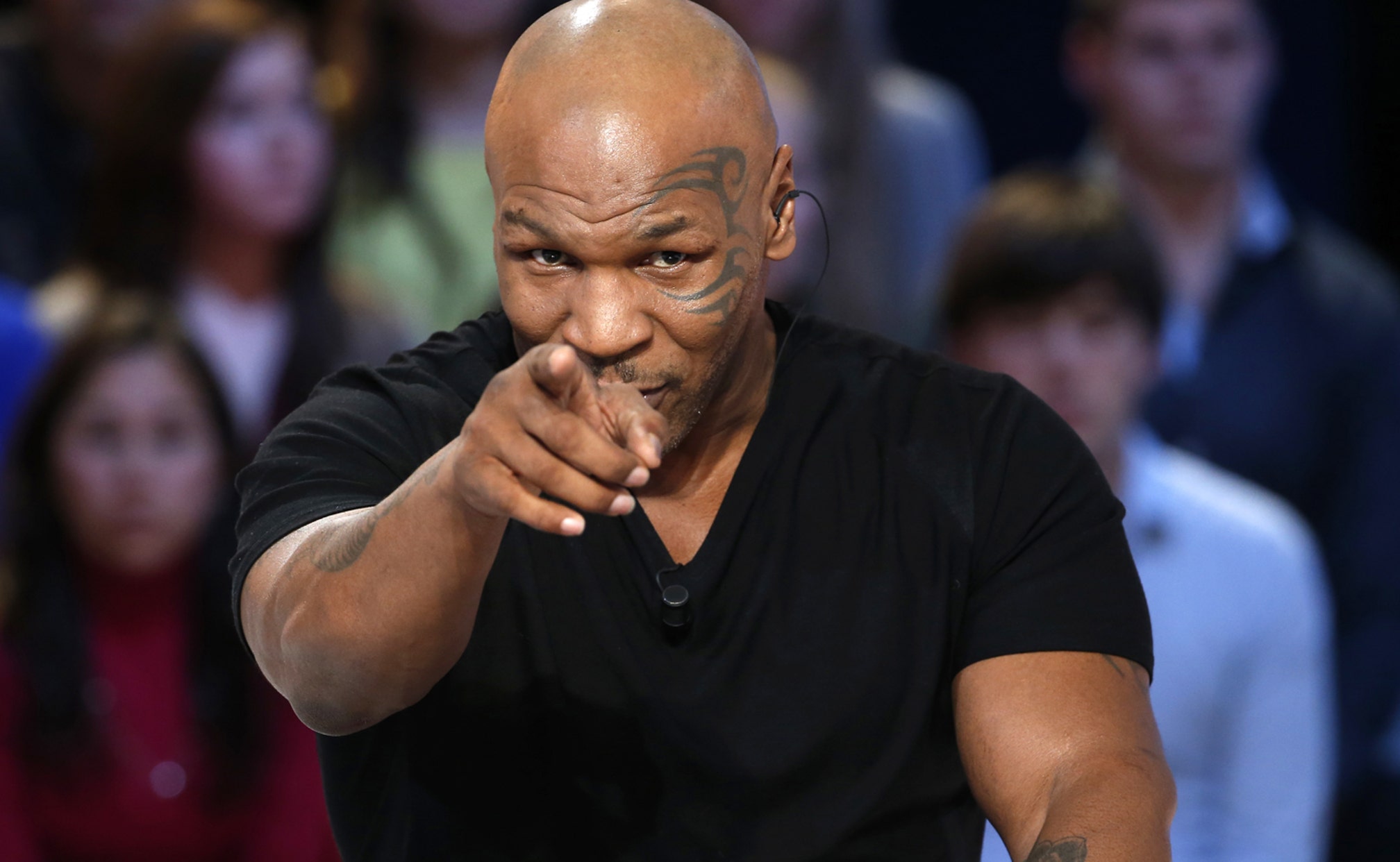Mike Tyson wishes fans Happy 'New Ears' with special candy | FOX Sports