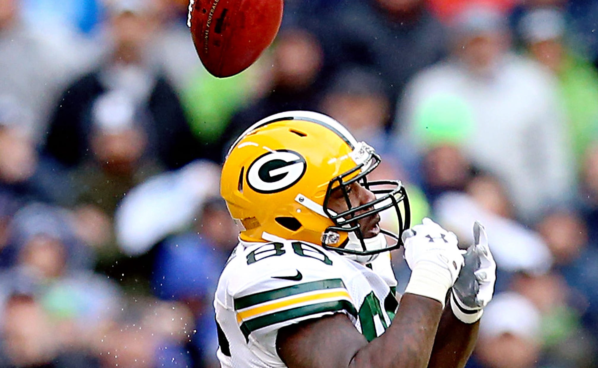 Watch Cute Kid Recreates Brandon Bostick S Onside Kick Fail Fox Sports