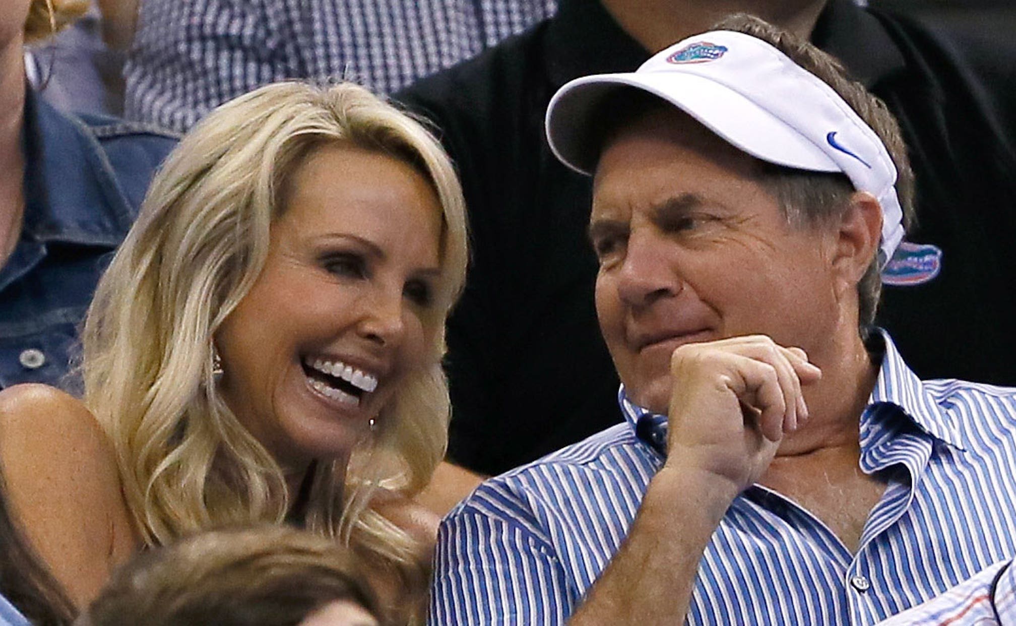 Bill Belichick S Girlfriend Wears I Love My Croatian Boyfriend Shirt Fox Sports Belichick, showing mercy for once, decided to punt with the clock approaching 10 minutes and the.