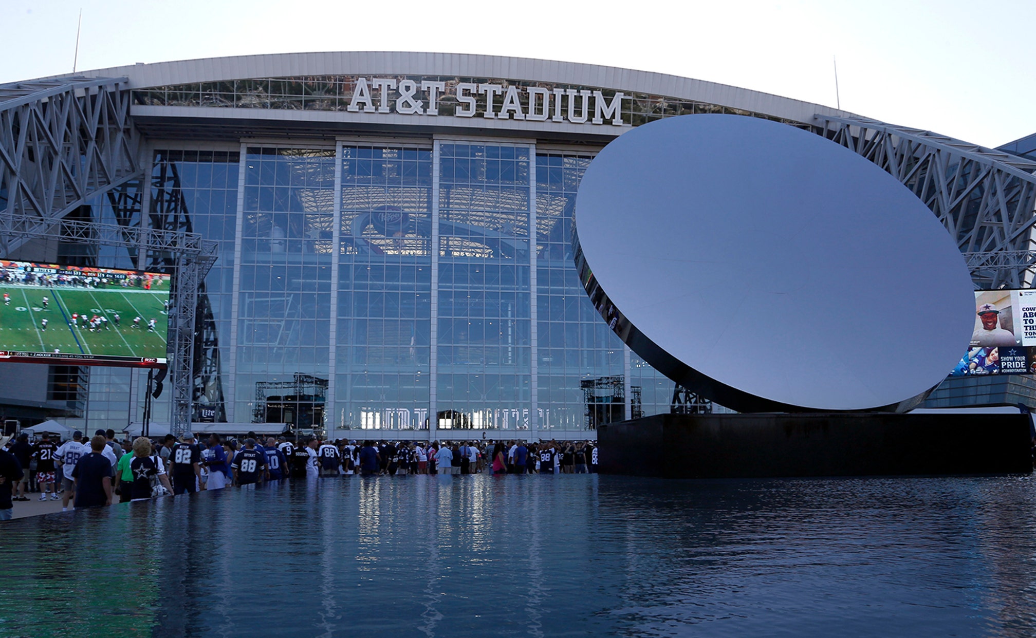 Cowboys bring back trumpet with soloist for national anthems FOX Sports