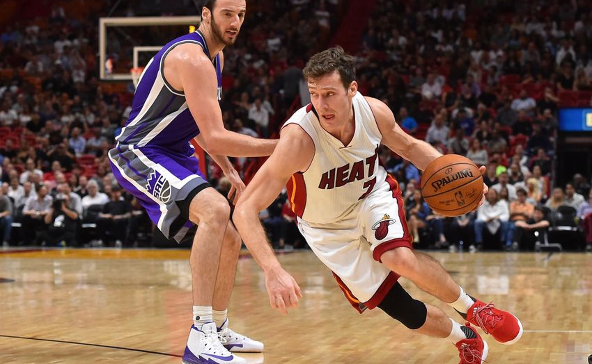 Rumor Miami Heat Expected To Explore Goran Dragic Trade At Deadline Fox Sports