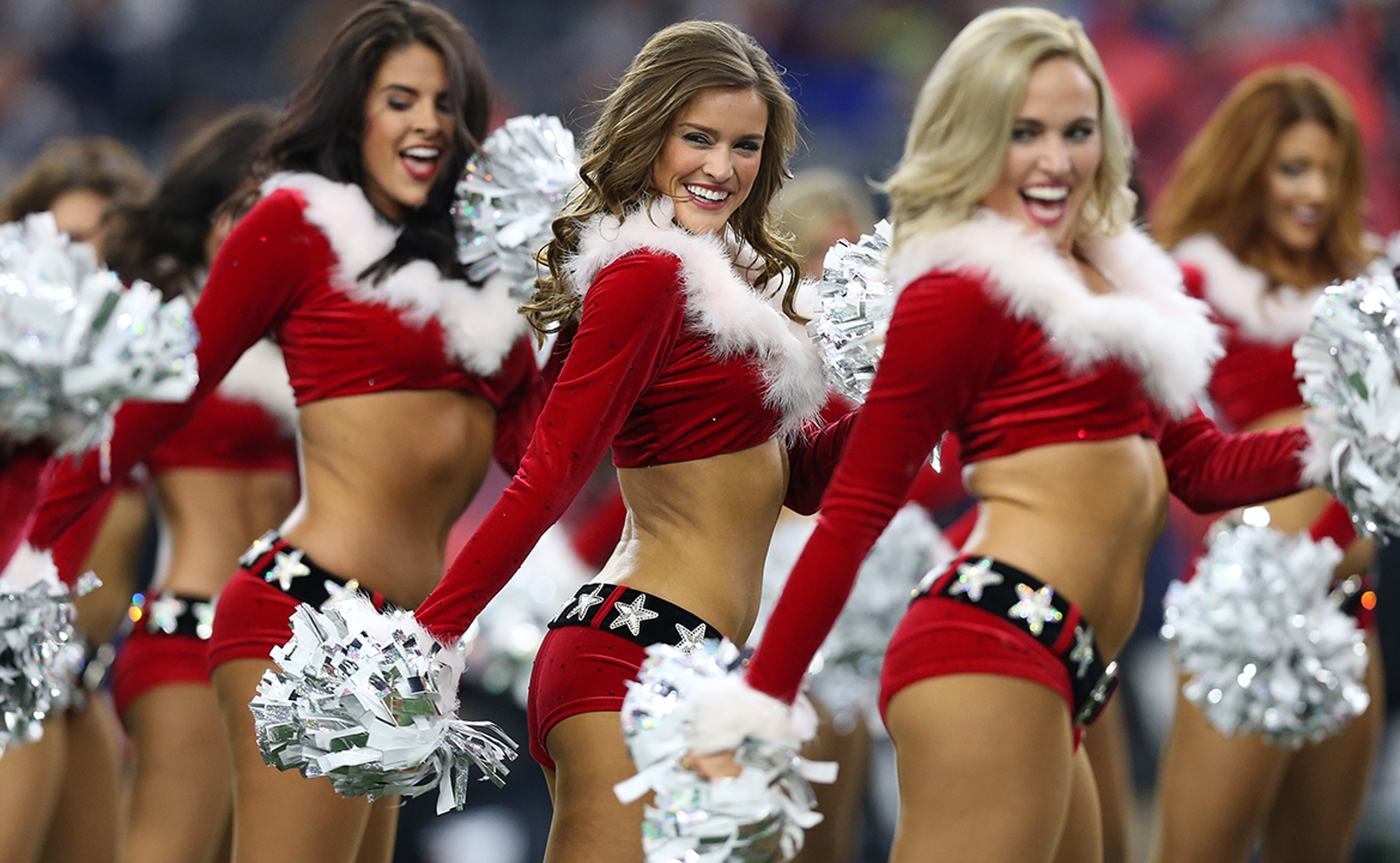 Photos Dallas Cowboys Cheerleaders Christmas Halftime Fox Sports