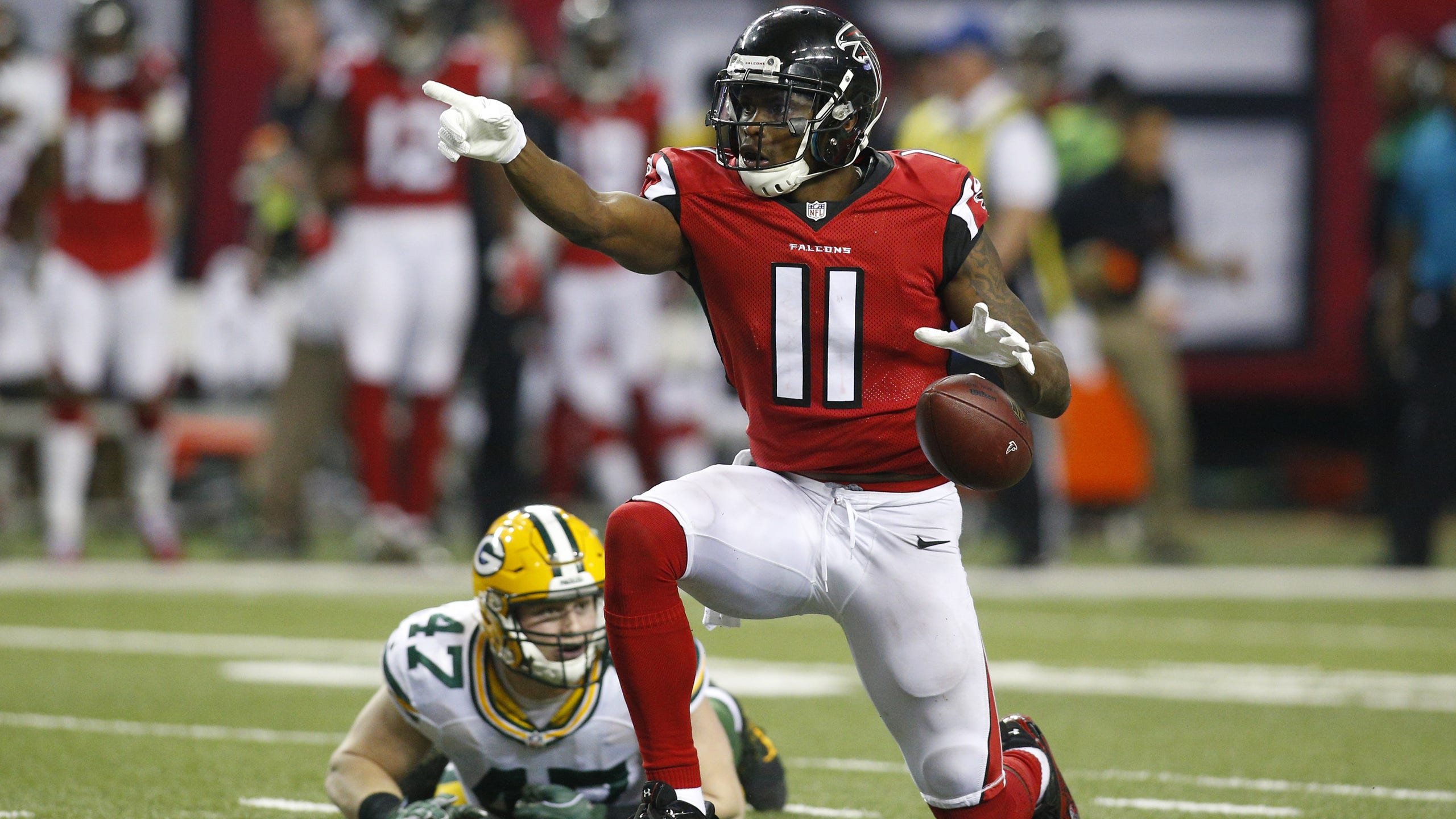 Julio Jones' Super Bowl cleats are straight fire (Photo) FOX Sports