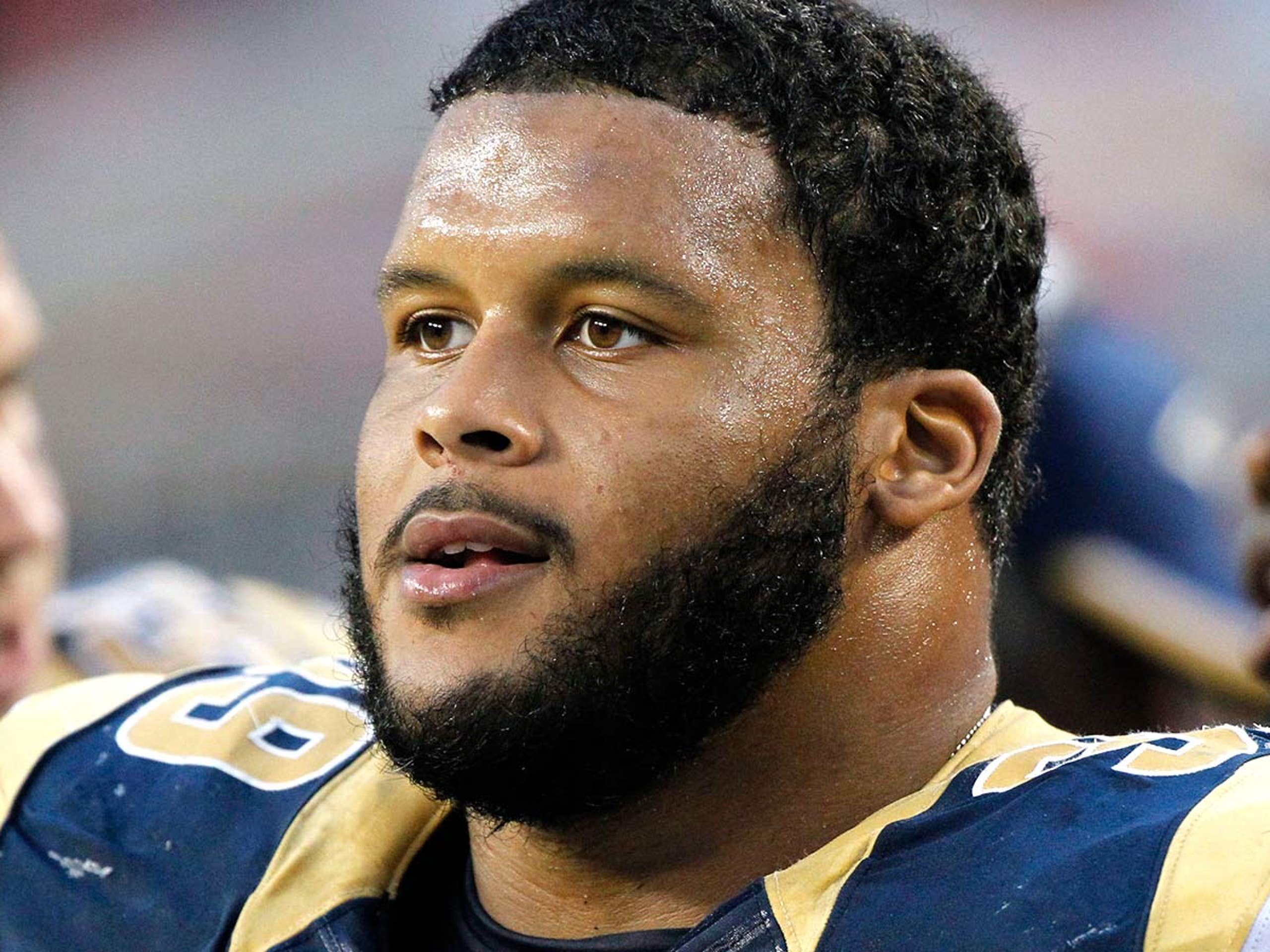 Video Of Aaron Donald Gifting His Dad A Truck Will Make Your Day Fox Sports
