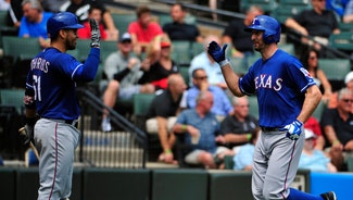 Next Story Image: Rosales hits 2 HRs, leads Rangers over White Sox