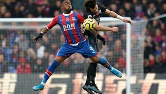 Next Story Image: Vardy takes Leicester to 3rd in Premier League