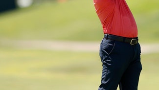 Next Story Image: Langer surges to tie for lead at 6-under in Iowa