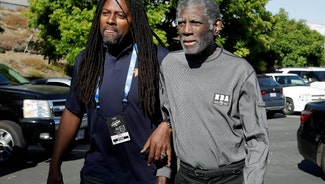 Next Story Image: Hall of Famer Al Attles returns to Oracle Arena for Game 4