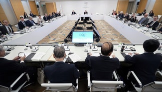 Next Story Image: Boxing official warns time running out in Olympic standoff