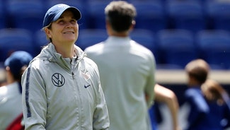 Next Story Image: Ellis downplays comments by former US goalkeeper Hope Solo