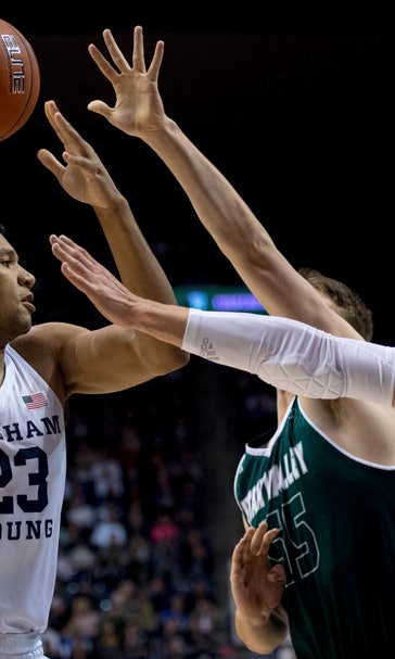 Haws Hits Flurry Of 3s Byu Defeats Utah Valley 75 65 Fox Sports