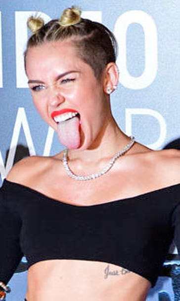 Fantasy football loser forced to get Miley Cyrus-inspired ...