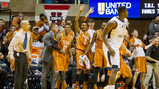 Longhorns knock off No. 6 West Virginia on the road