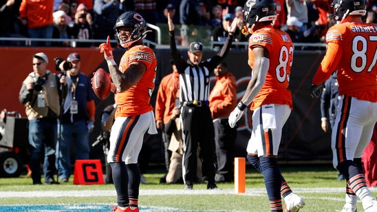 Bears waste Montgomery's big game in 17-16 loss to Chargers